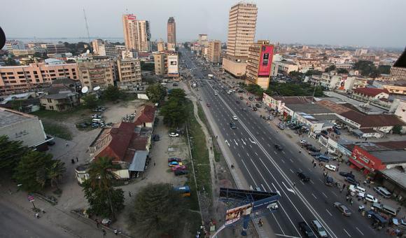 Boulevard du 30 juin, Kinshasa - MONUSCO/Myriam Asmani (CC BY 2.0)