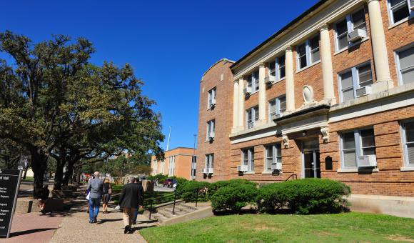 Texas A&M is one of the most research oriented american universities. 